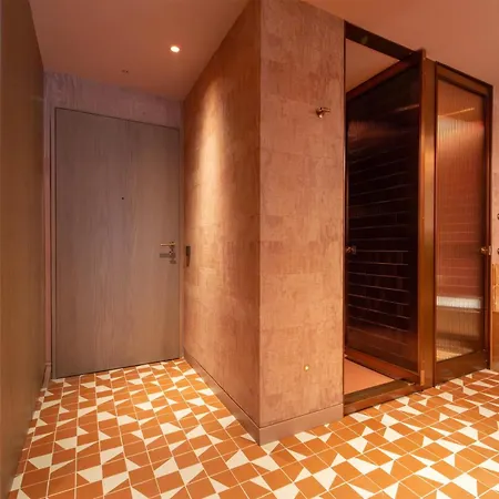 فندق Palacio Bellas Artes San Sebastian, Curio Collection By Hilton 4*