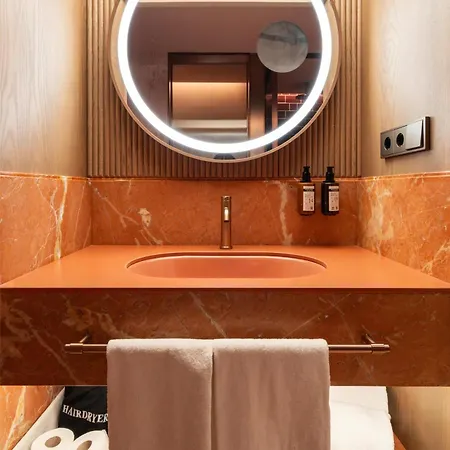 فندق Palacio Bellas Artes San Sebastian, Curio Collection By Hilton