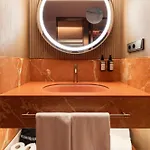 Hotell Palacio Bellas Artes San Sebastian, Curio Collection By Hilton