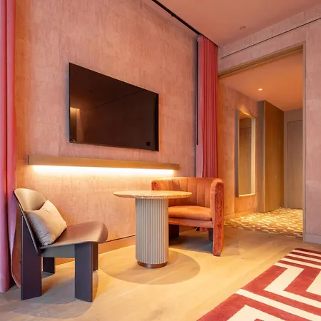Palacio Bellas Artes San Sebastian, Curio Collection By Hilton Hotell San Sebastián