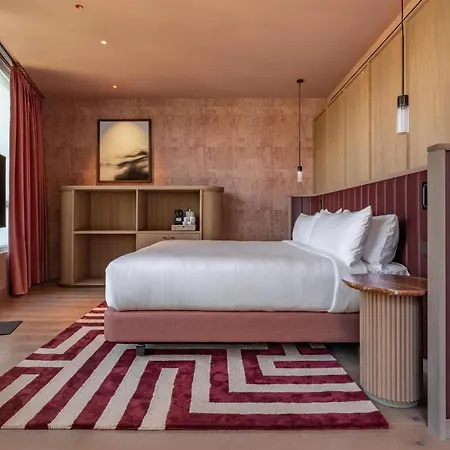 Hotell Palacio Bellas Artes San Sebastian, Curio Collection By Hilton