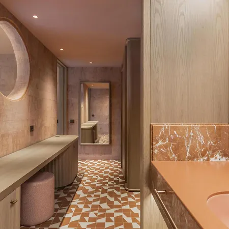 Hotell Palacio Bellas Artes San Sebastian, Curio Collection By Hilton
