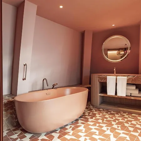 Hotell Palacio Bellas Artes San Sebastian, Curio Collection By Hilton 4*