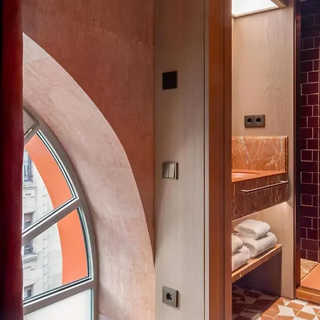 Palacio Bellas Artes San Sebastian, Curio Collection By Hilton 4*
