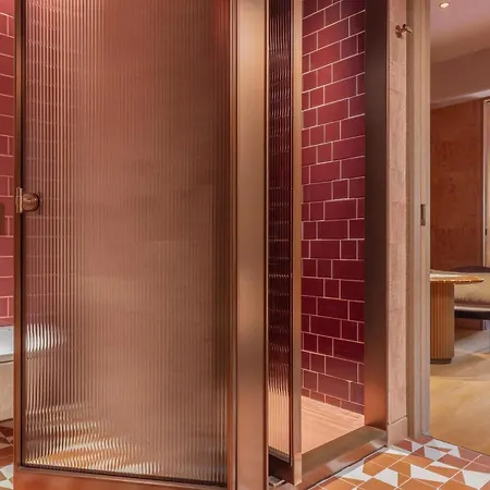Hotel Palacio Bellas Artes San Sebastian, Curio Collection By Hilton San Sebastian