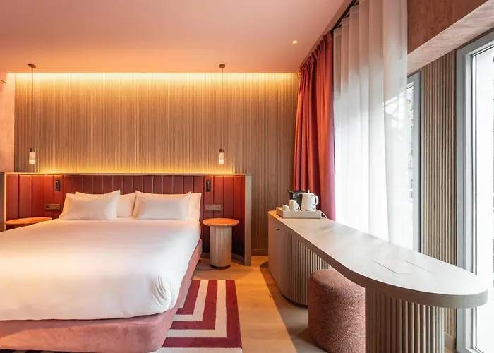 Palacio Bellas Artes San Sebastian, Curio Collection Hilton Hotell