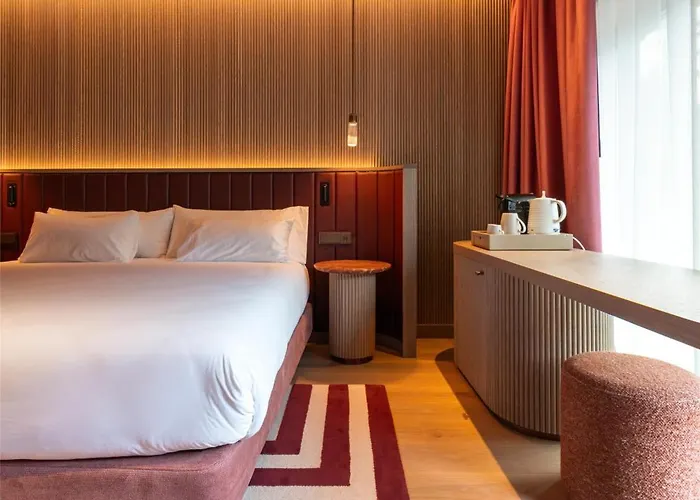 Palacio Bellas Artes San Sebastian, Curio Collection Hilton Hotell 4*