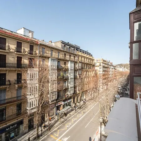 Hotel Palacio Bellas Artes San Sebastian, Curio Collection By Hilton San Sebastián